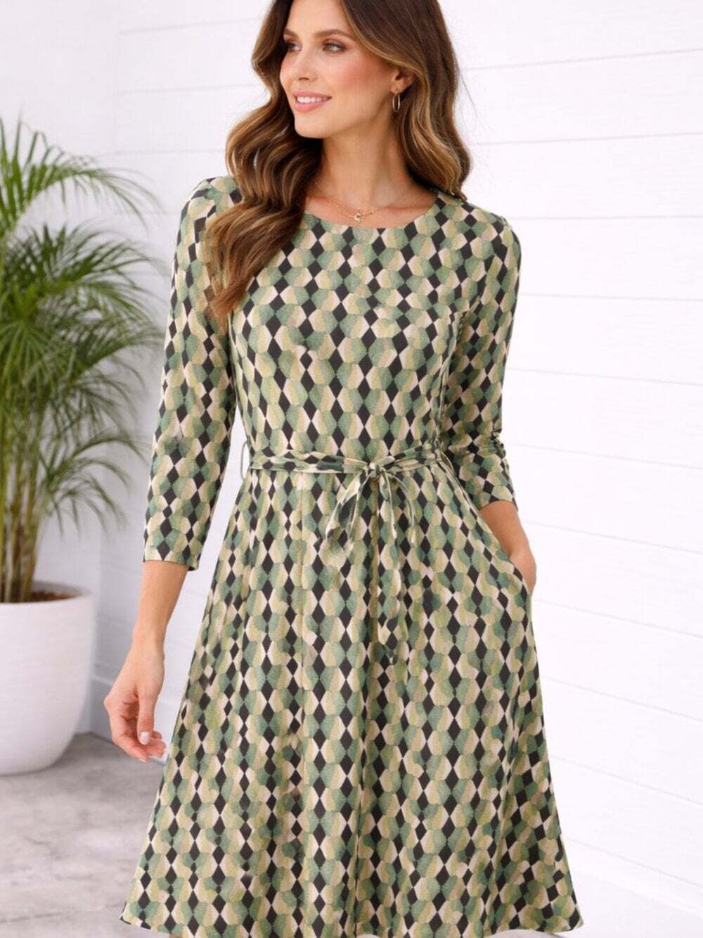 Soyaconcept Geometric Long Sleeve Midi Dress Tie Waist Green Pattern Medium